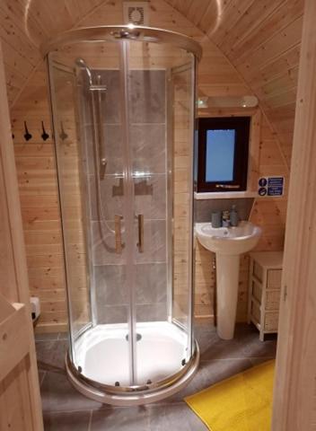 Bwlcheinion Sea View Glamping Hotel Machynlleth Exterior photo